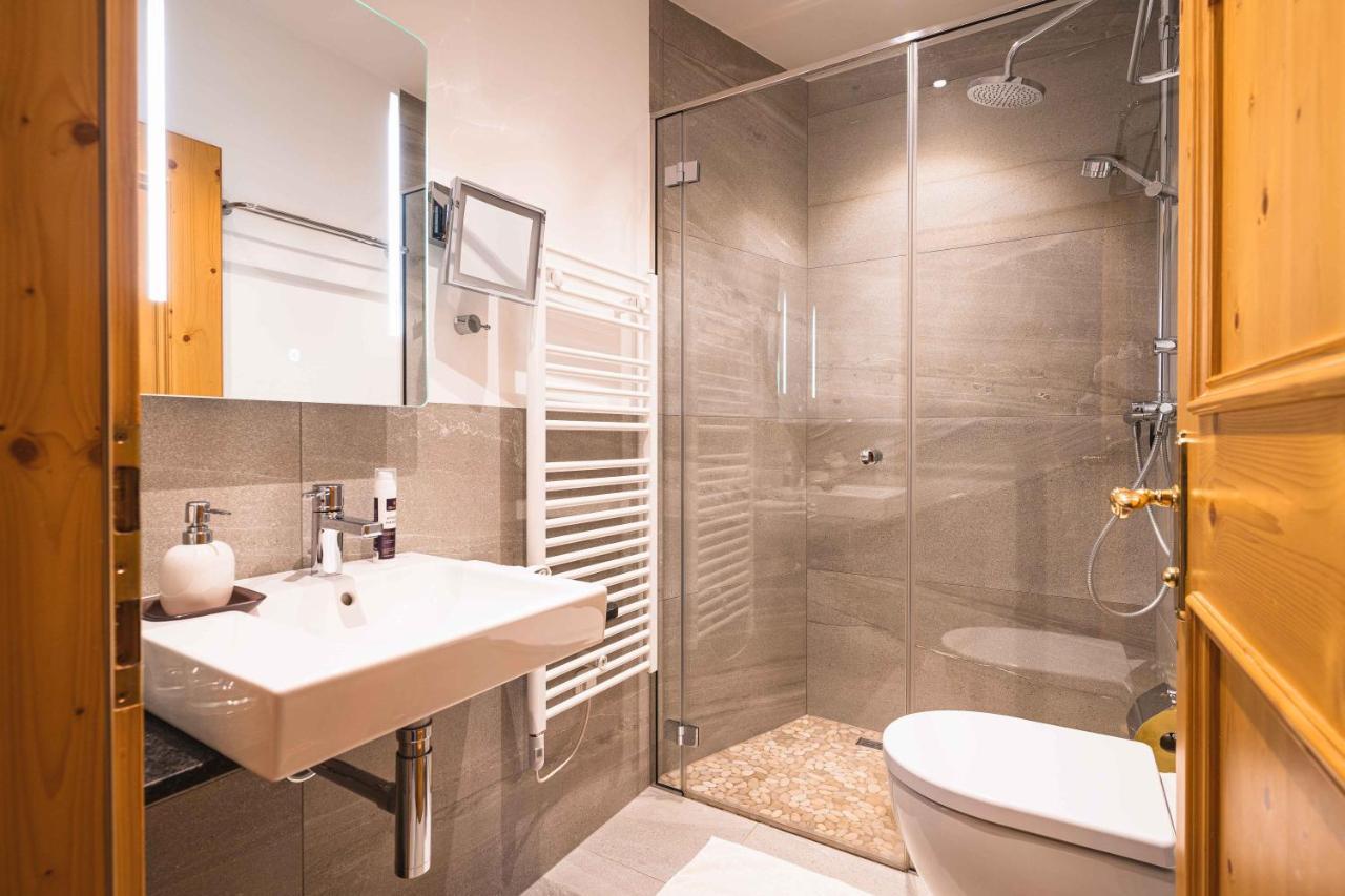 Chalet Crown Of The Alps By We Rent Zell am See Bagian luar foto