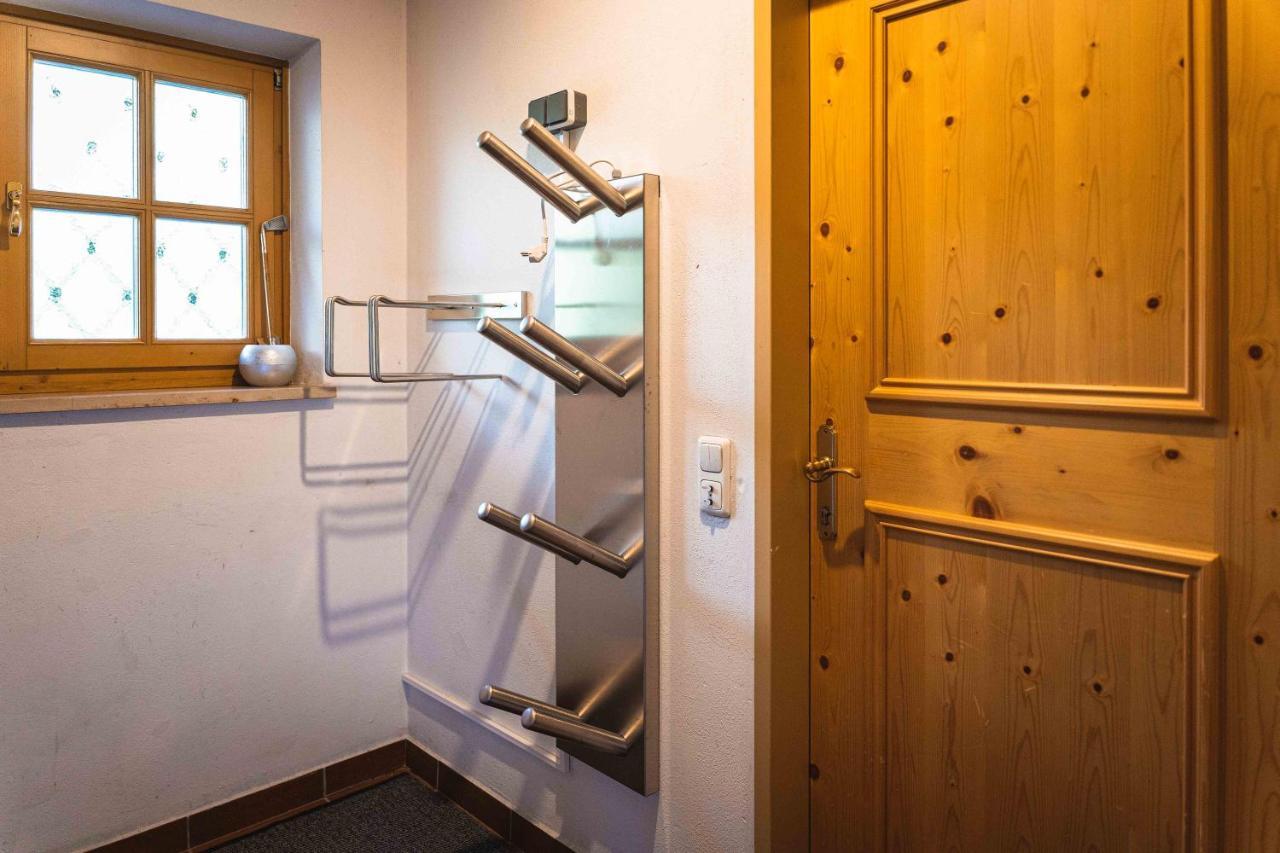 Chalet Crown Of The Alps By We Rent Zell am See Bagian luar foto
