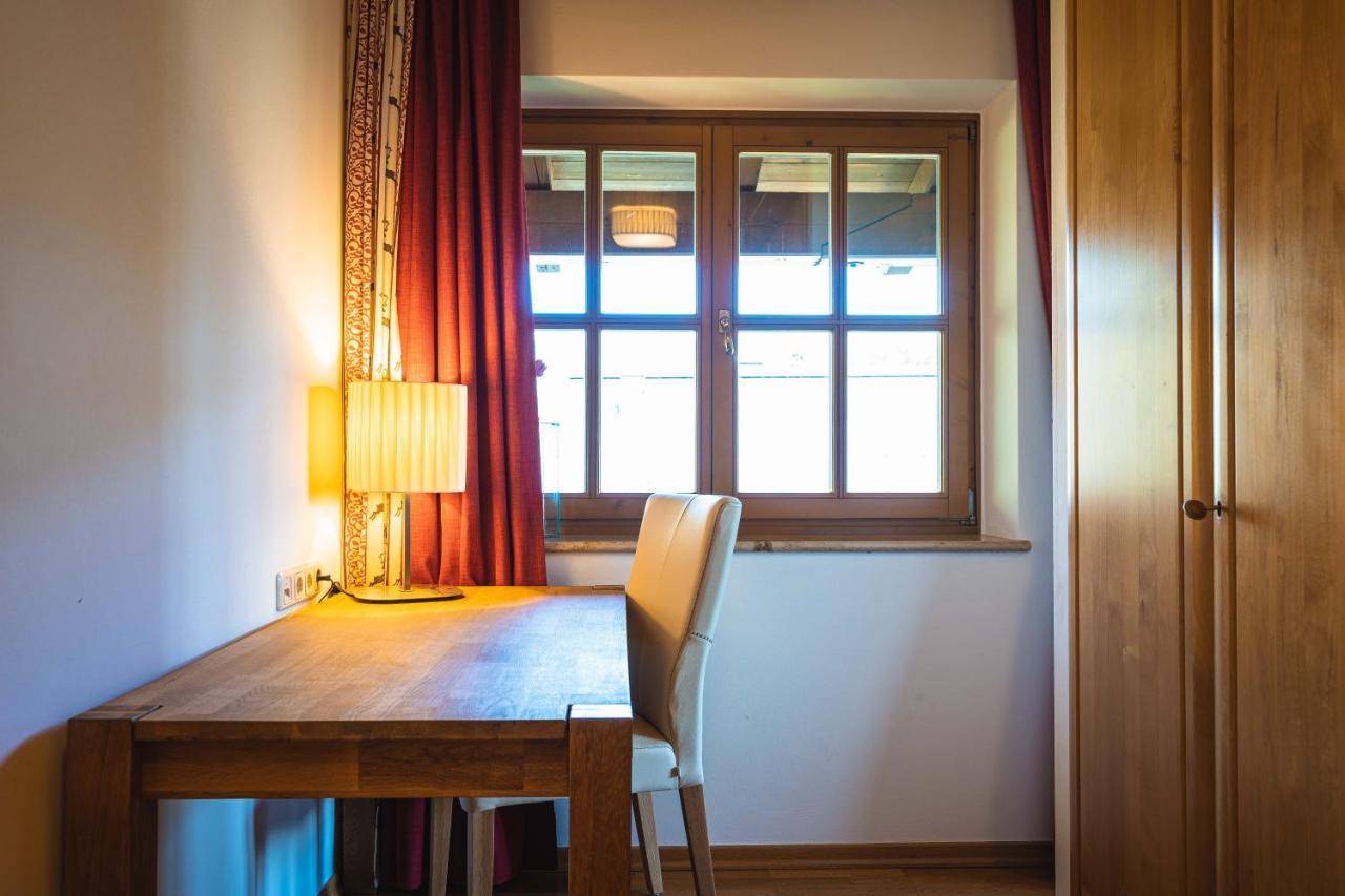 Chalet Crown Of The Alps By We Rent Zell am See Bagian luar foto