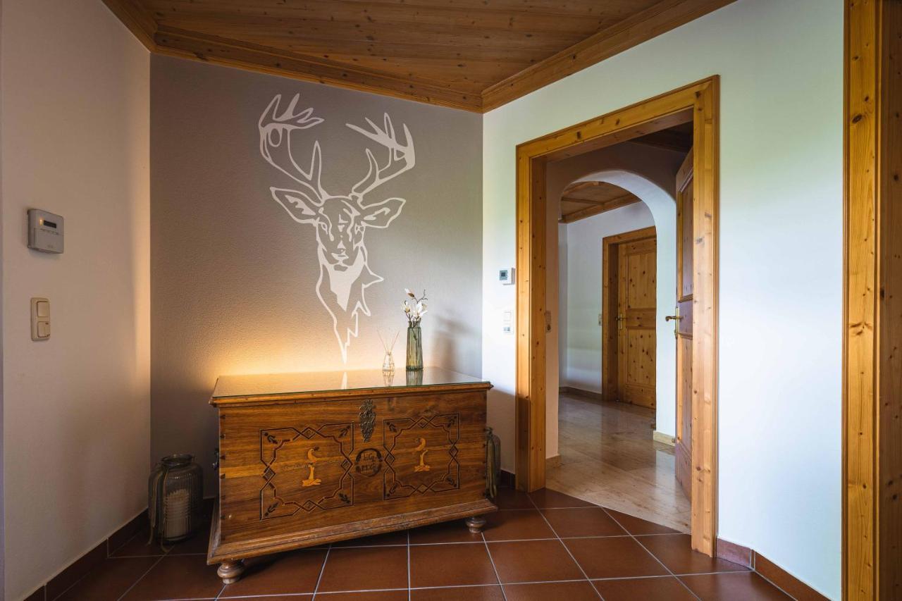 Chalet Crown Of The Alps By We Rent Zell am See Bagian luar foto