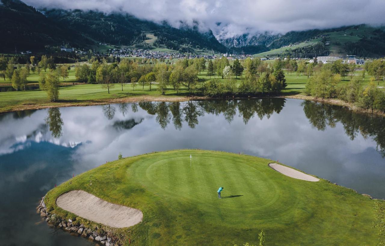 Chalet Crown Of The Alps By We Rent Zell am See Bagian luar foto
